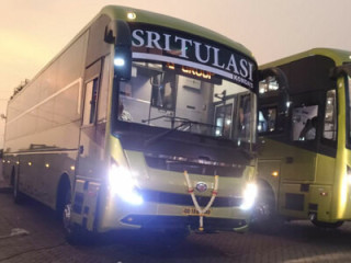 Sri Tulasi Travels: From bus to destination – we'll take you there faster and smarter.